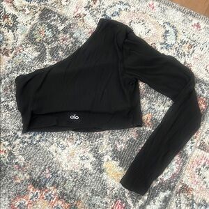 Alo Black One-Shoulder Crop Top